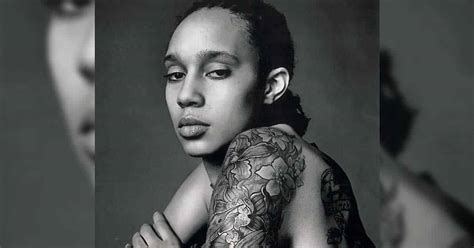 brittney griner nude|Brittney Griner Goes Fully Nude for Espns 2015 Body Issue:。